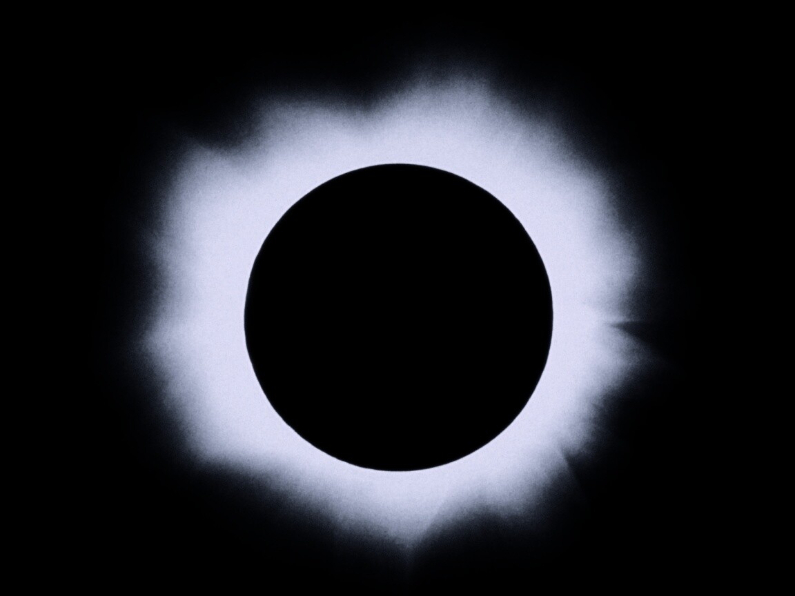 Полное солнечное затмение обои