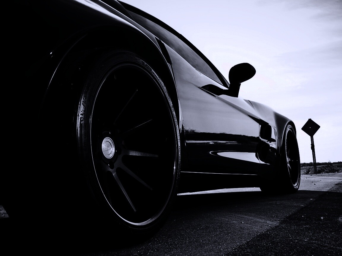 Чёрный концепт обои