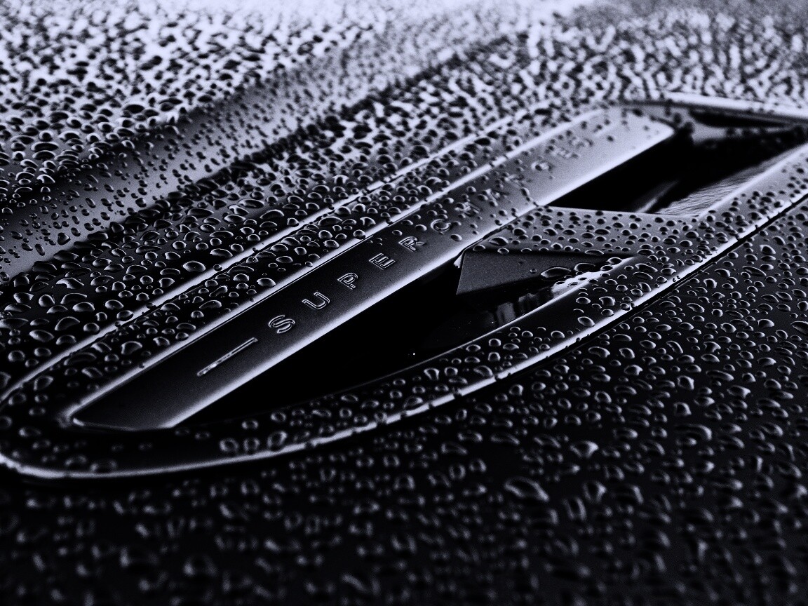 Воздухозаборник автомобиля Ягуар обои