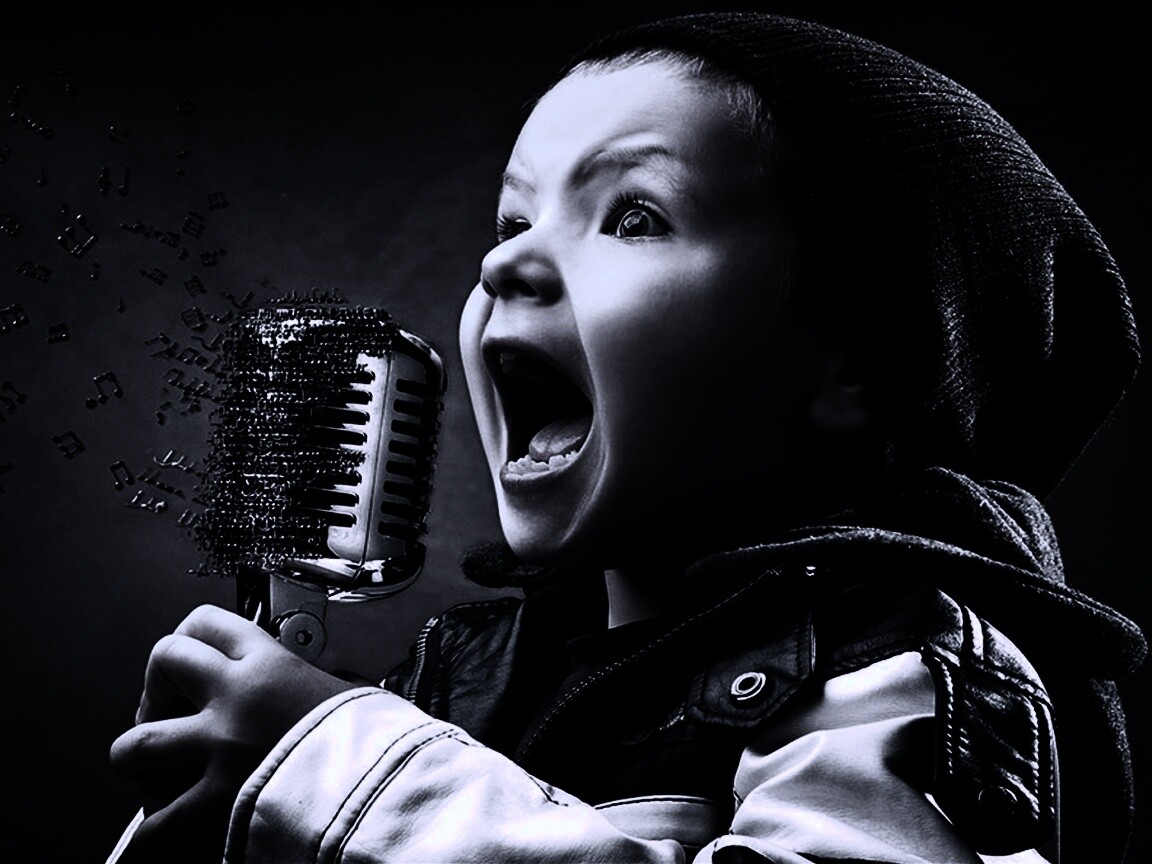 Экспрессивный певец обои