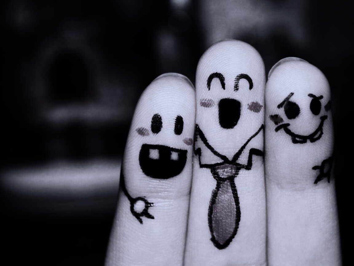 Пальцы-друзья обои