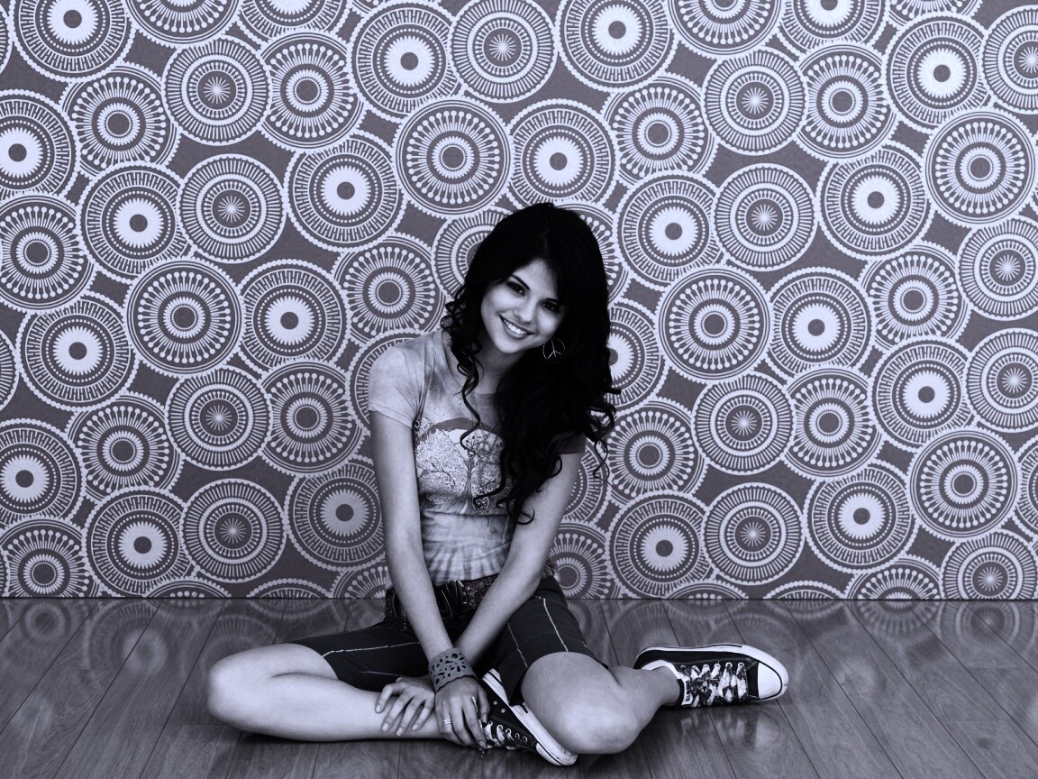 Селена Гомез обои