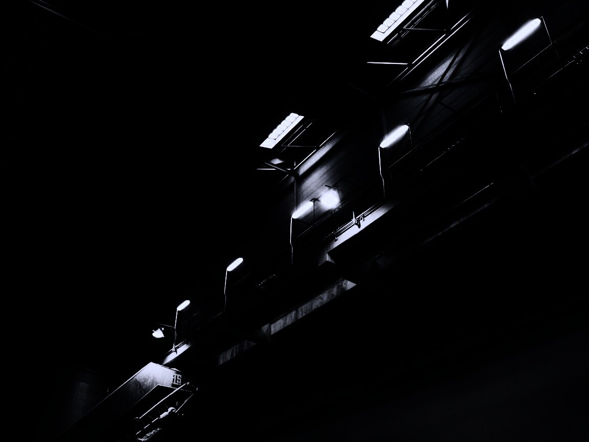 Платформа ночью обои