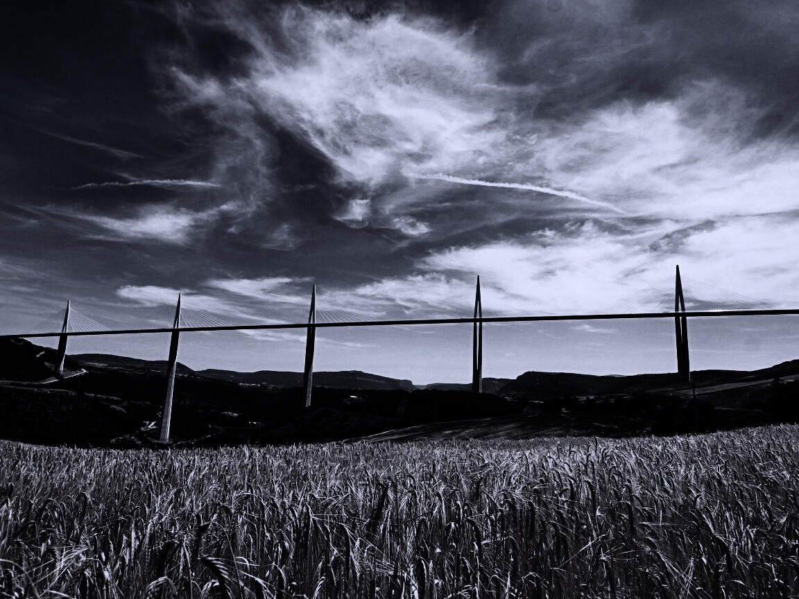 Мост над долиной обои