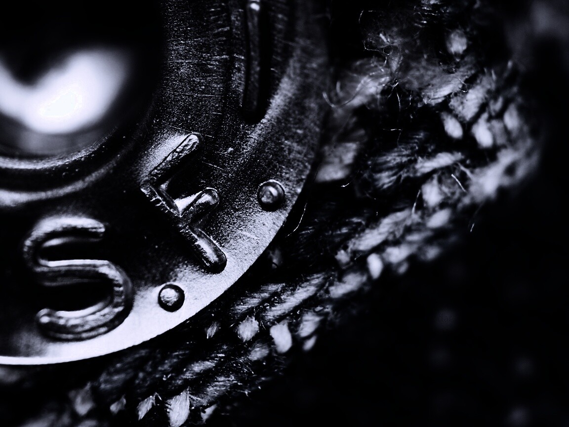 Заклепка на джинсах в макро обои