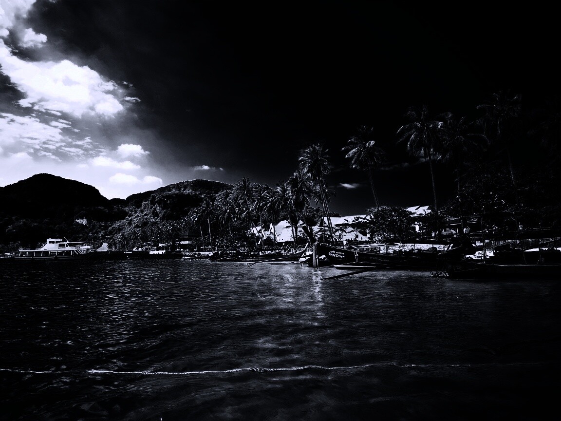 Призрачный пляж обои