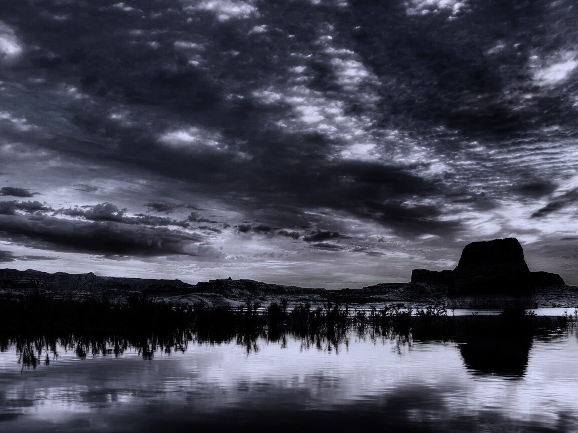 Горное озеро обои