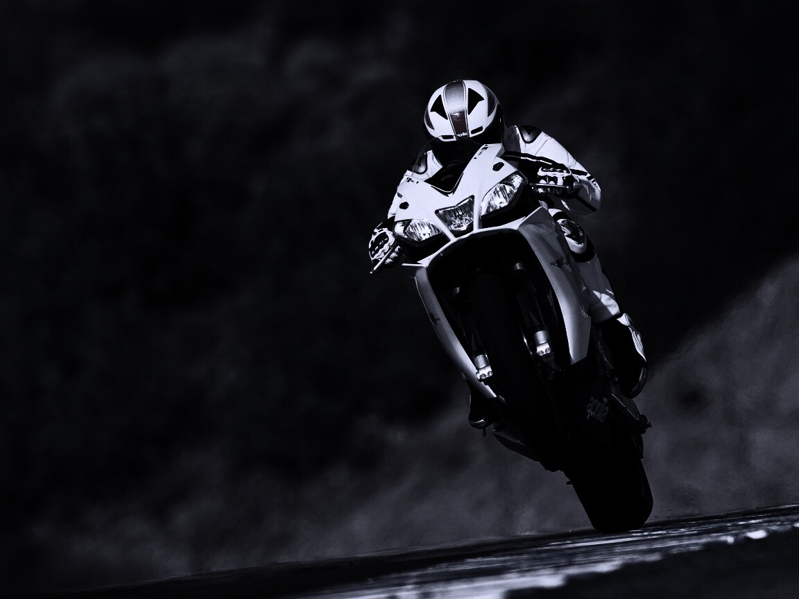 Спортбайк на козле обои