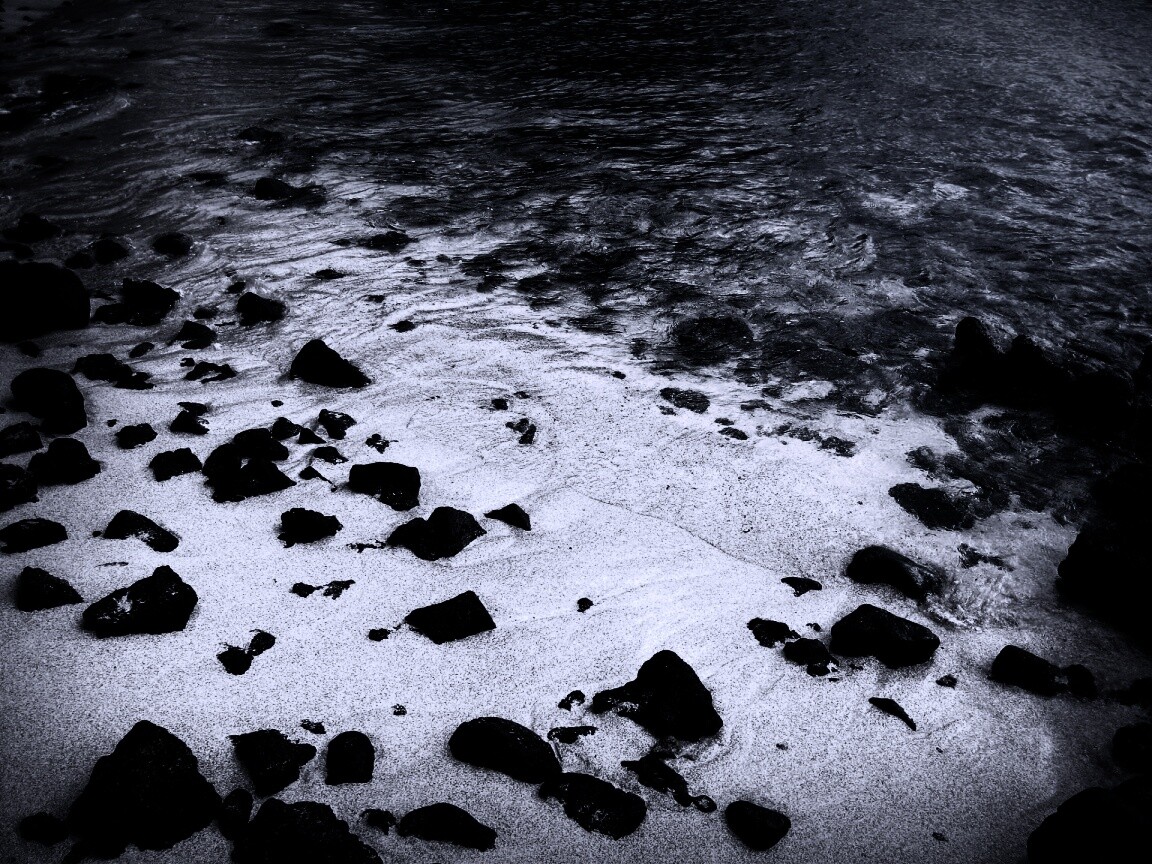 Каменистый берег обои