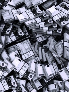 Куча валюты обои