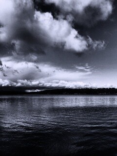 Штиль над озером обои