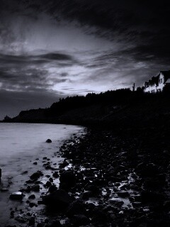 Дом у озера обои