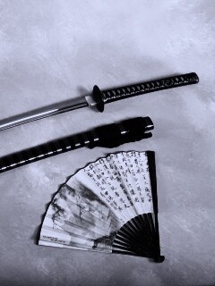 Катана и веер обои
