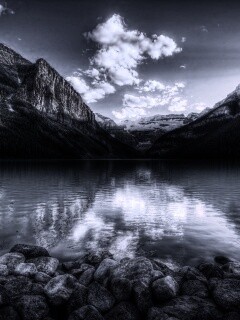 Горное озеро обои