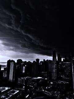 Туча над городом обои