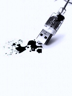 Кровавый usb обои