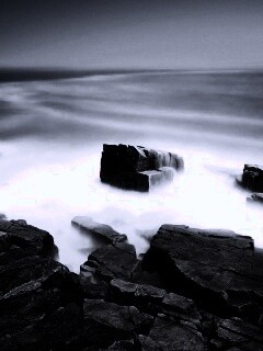 Скалы у моря обои