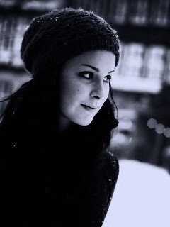 Девушка зимой обои