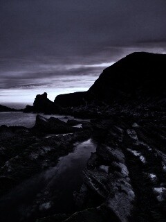 Скалистый берег обои