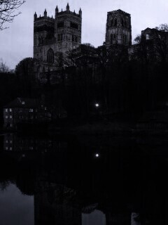 Даремский замок весной обои