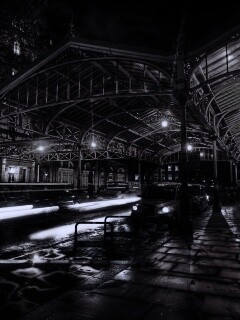 Город под фонарями обои