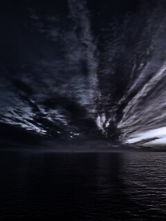 Закатное небо над морем обои