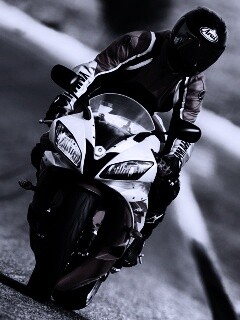 Мотоциклист на спортбайке обои