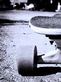 Скейтборд на солнце обои