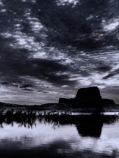 Горное озеро обои