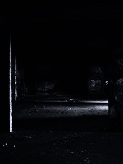 Заброшенное здание обои