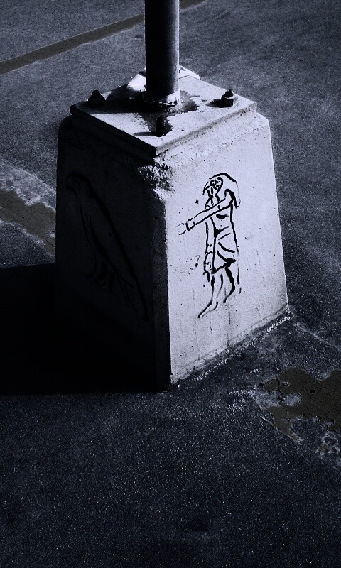 Египетские иероглифы на столбе обои