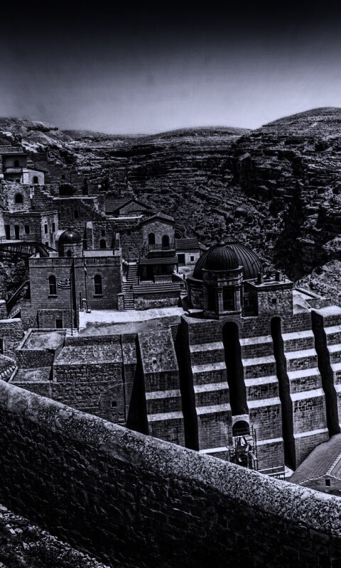 Город среди скал обои