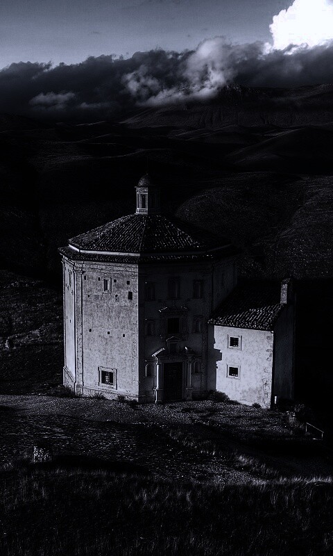 Церковь в Италии обои