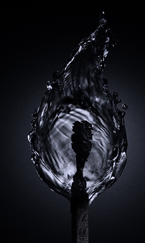 Водяное пламя спички обои