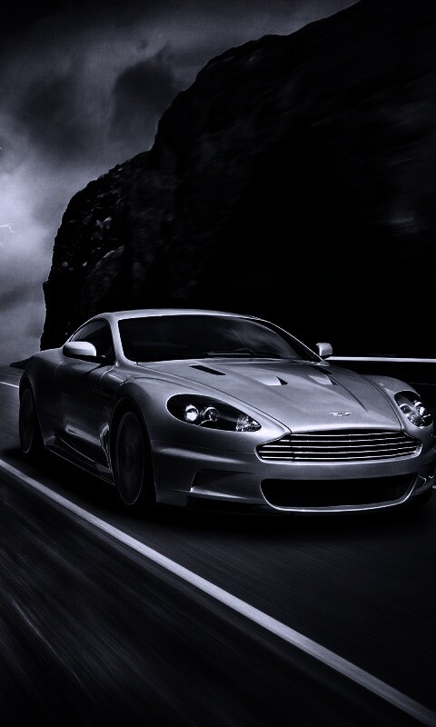 Астон мартин на горной дороге обои