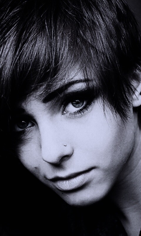 Выразительный взгляд голубых глаз обои