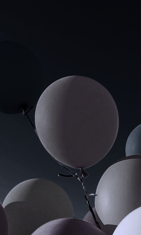 Разноцветные воздушные шарики обои