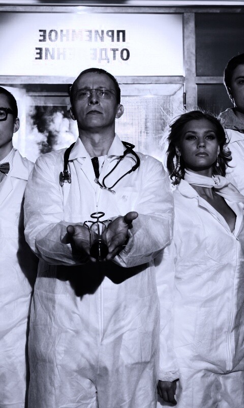 Спешат на помощь обои