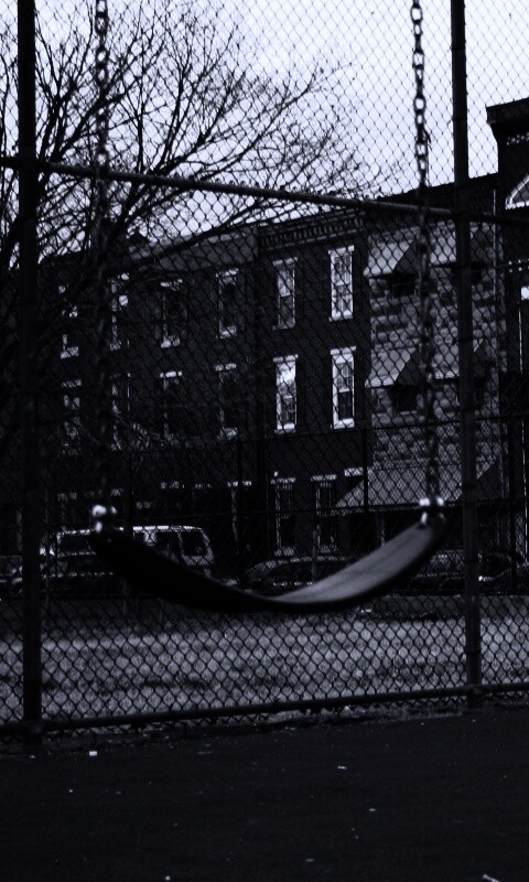 Пустые качели обои