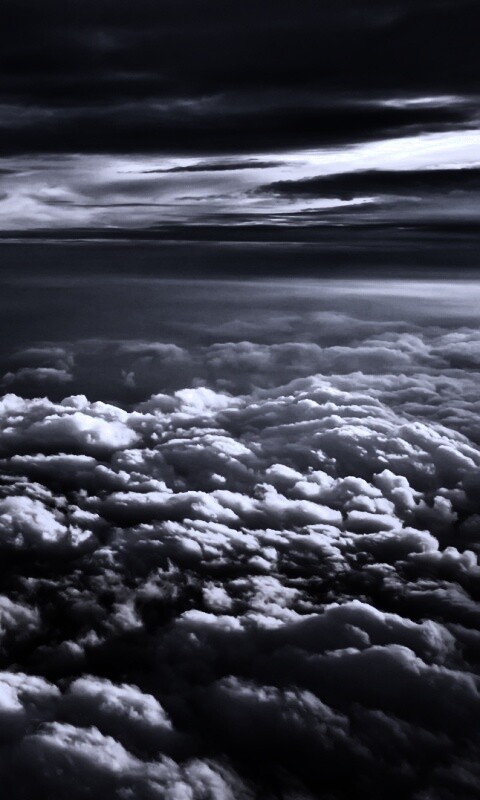 Полет над облаками обои