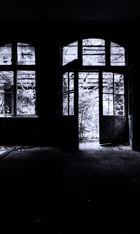 Комната в заброшенном здании обои