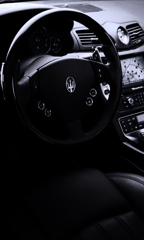 Салон Maserati Granturismo обои