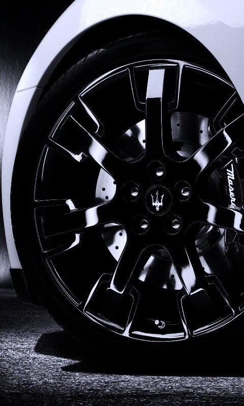 Колесу Maserati Granturismo обои