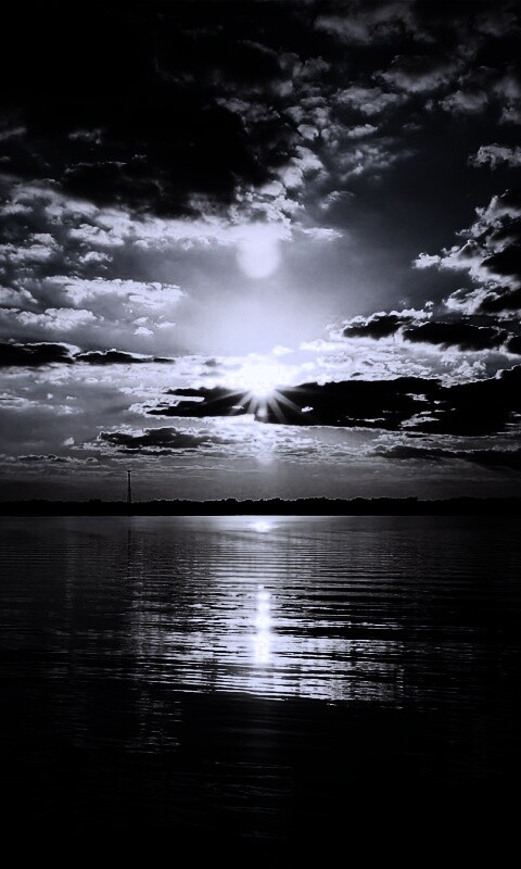 Закат над озером обои