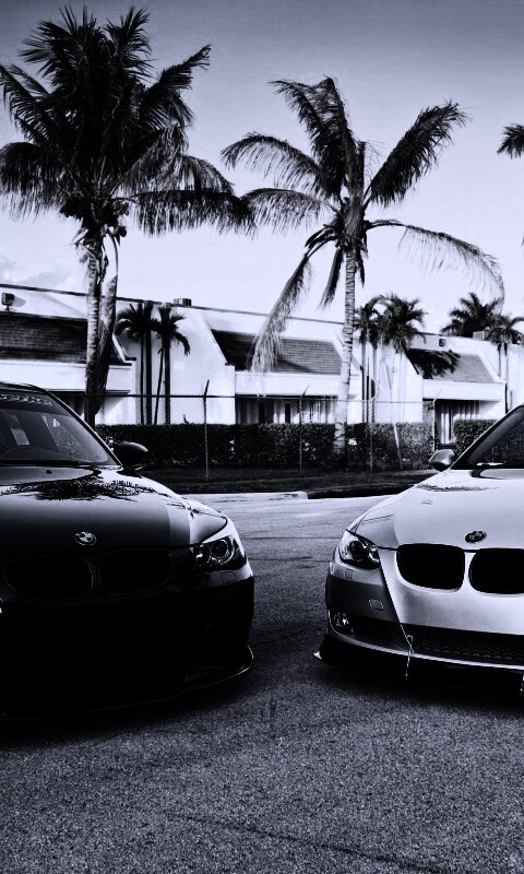 Чёрный и серебристый BMW обои