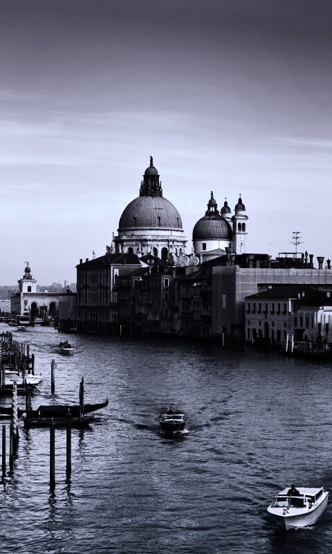 Канал в Венеции обои