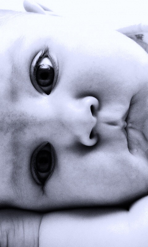 Задумчивый обои