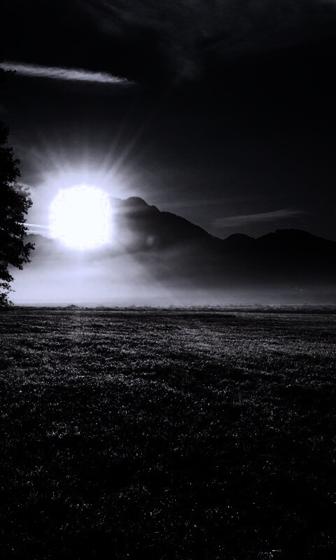 Восход над горами обои