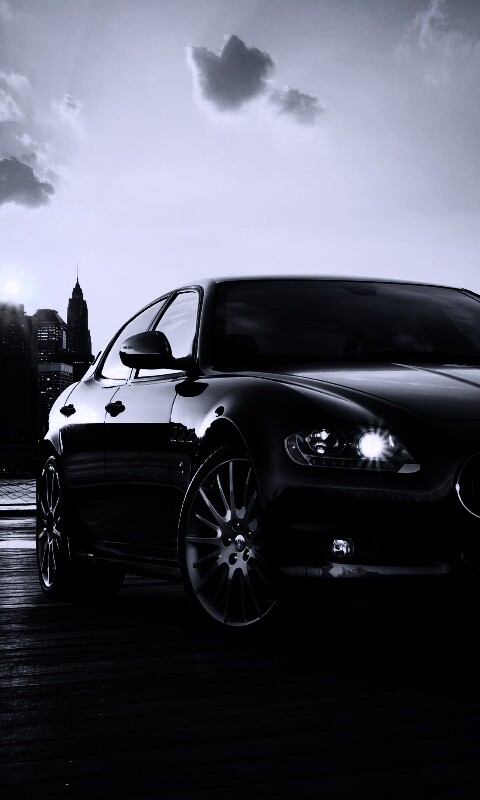 Черная мазерати на пирсе обои