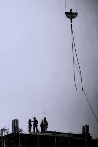 Строители на объекте обои